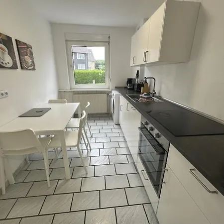 Work And Sleep 6 Pers Komfortwohnung Fuer Gruppen H6 * Hagen (Arnsberg)