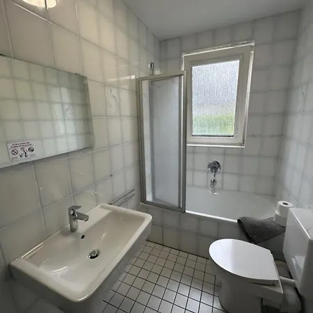 Work And Sleep 6 Pers Komfortwohnung Fuer Gruppen H6 Hagen (Arnsberg)