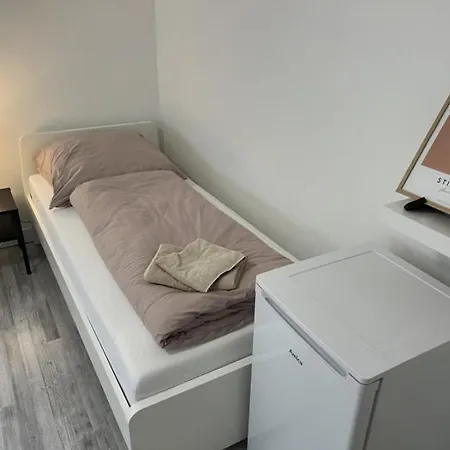 Work And Sleep 6 Pers Komfortwohnung Fuer Gruppen H6 *