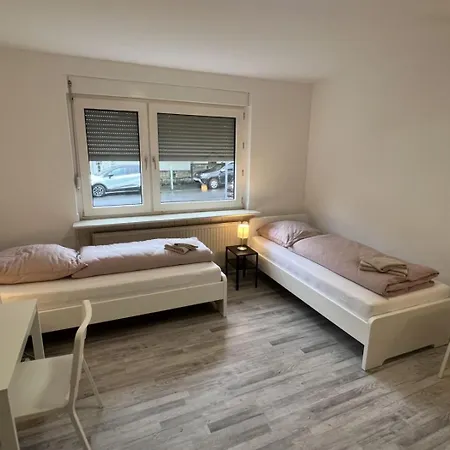 Work And Sleep 6 Pers Komfortwohnung Fuer Gruppen H6