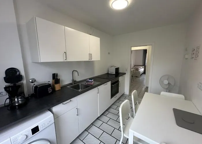 Work And Sleep 6 Pers Komfortwohnung Fuer Gruppen H6 *